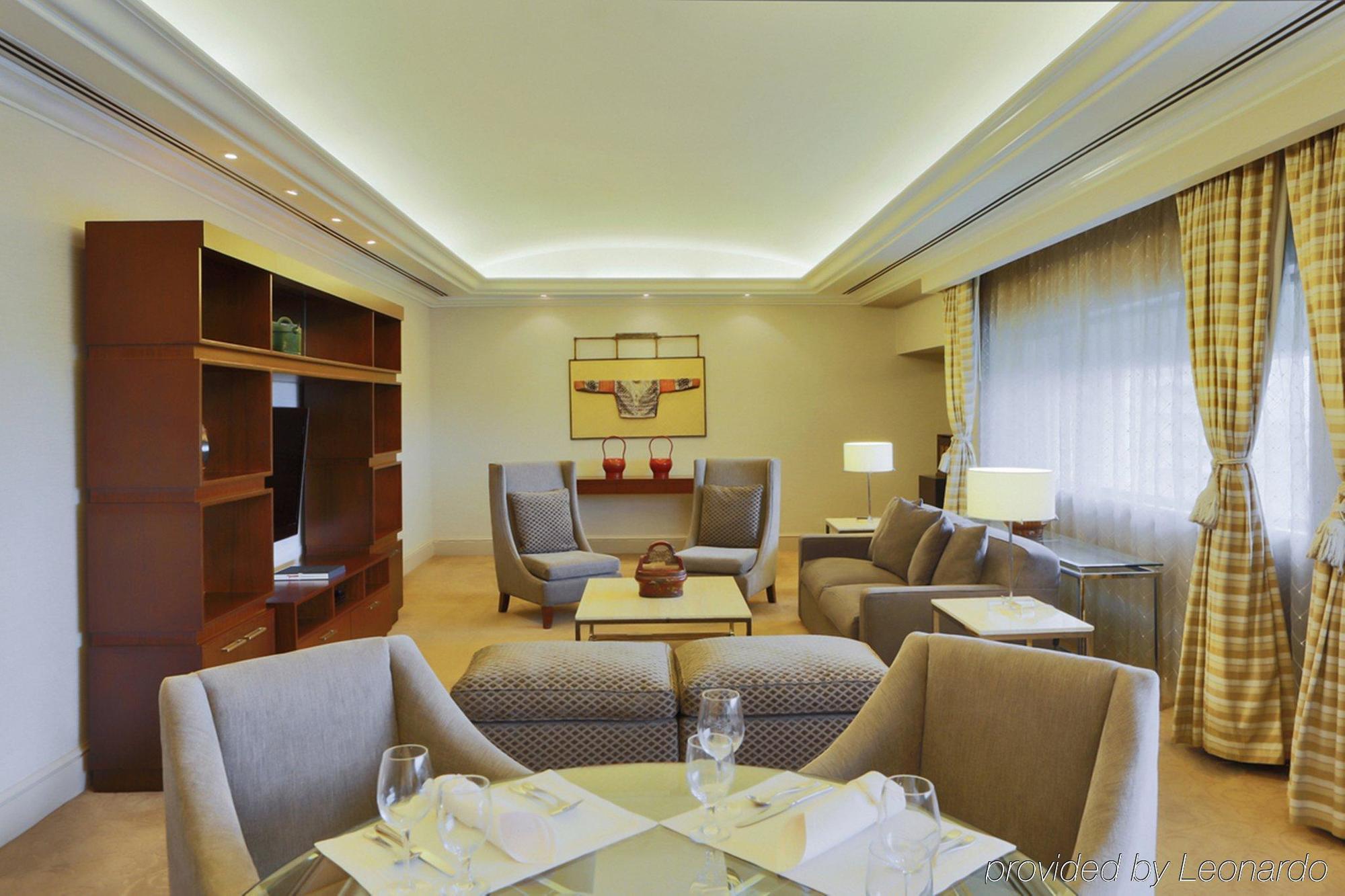 Intercontinental Manila Hotel Makati City Bagian luar foto