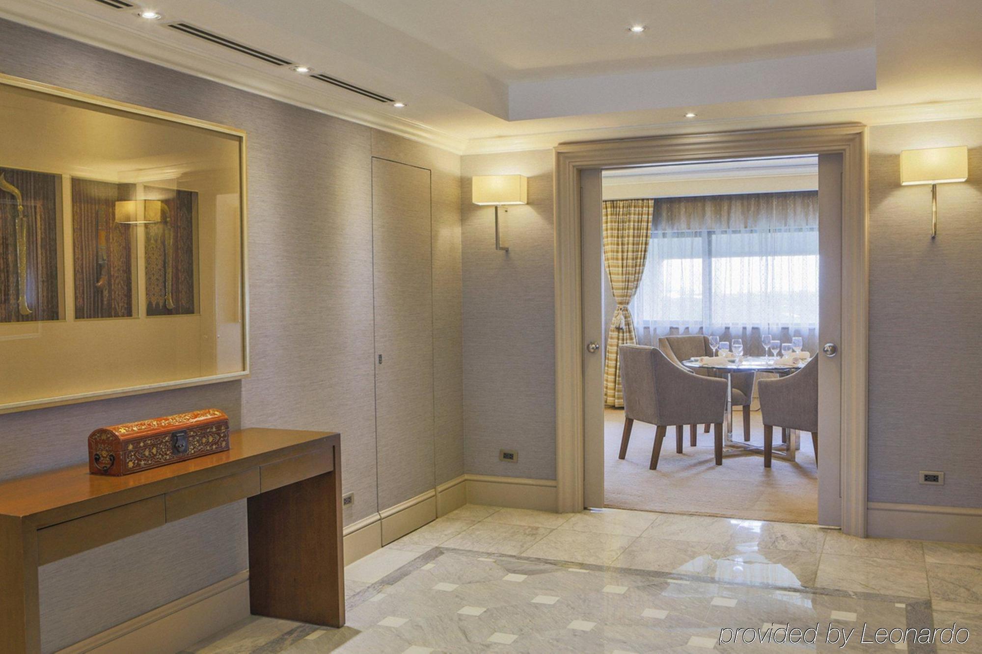 Intercontinental Manila Hotel Makati City Bagian luar foto